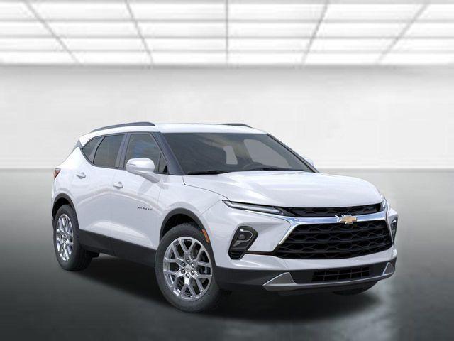 new 2025 Chevrolet Blazer car, priced at $38,638