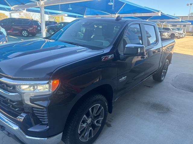 new 2024 Chevrolet Silverado 1500 car, priced at $49,325