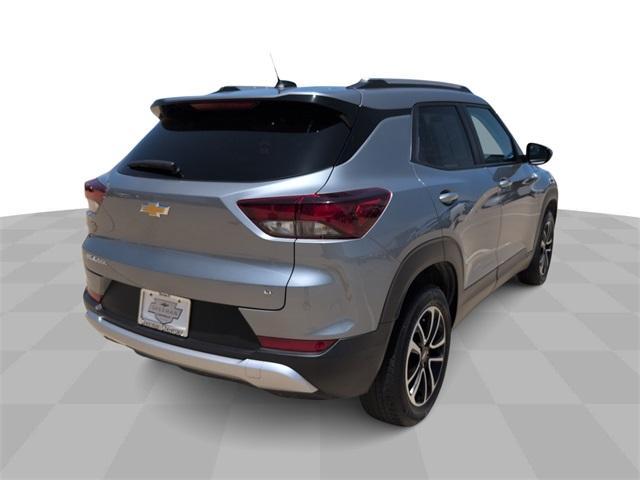 used 2025 Chevrolet TrailBlazer car, priced at $25,367