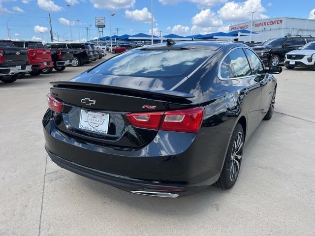 new 2025 Chevrolet Malibu car