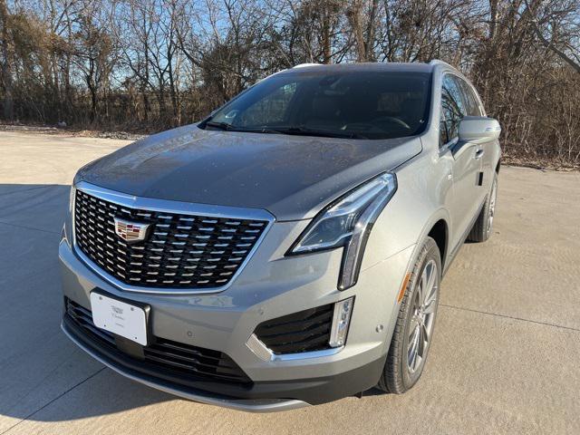 new 2024 Cadillac XT5 car