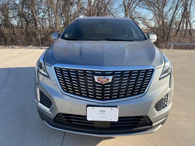 new 2024 Cadillac XT5 car