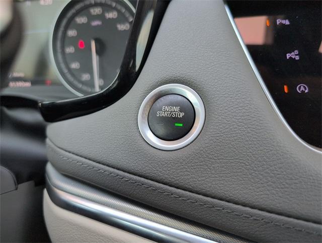 used 2022 Cadillac XT5 car, priced at $33,997