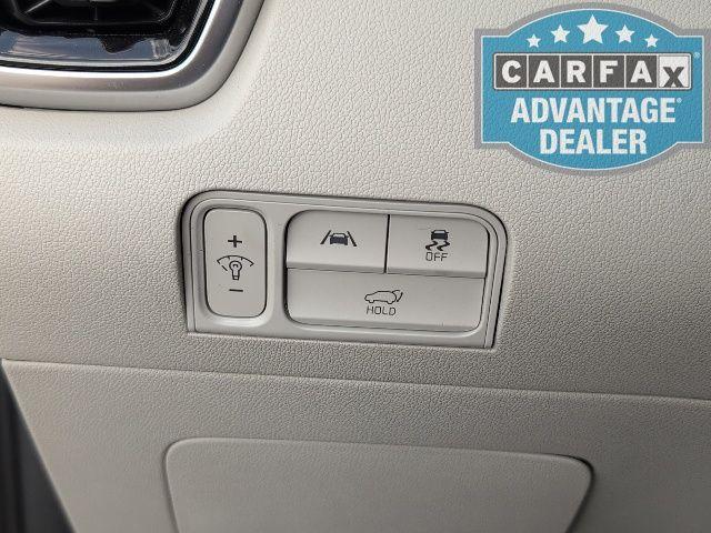 used 2023 Kia Sorento car, priced at $31,867