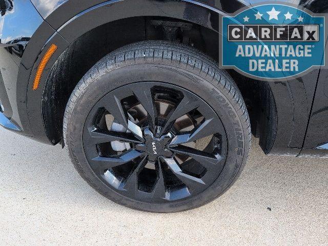 used 2023 Kia Sorento car, priced at $31,867