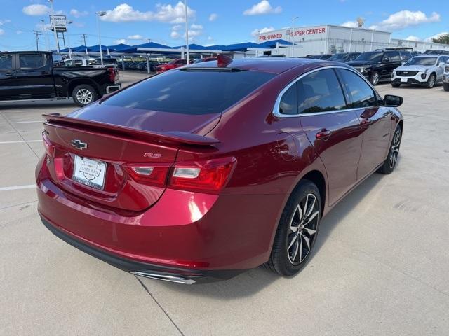 new 2025 Chevrolet Malibu car