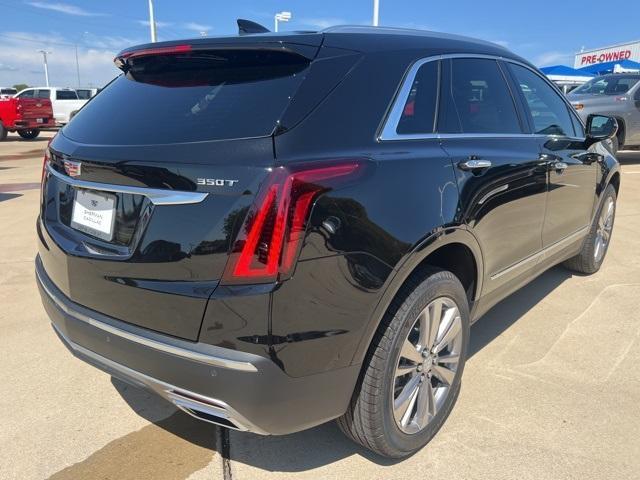 new 2025 Cadillac XT5 car