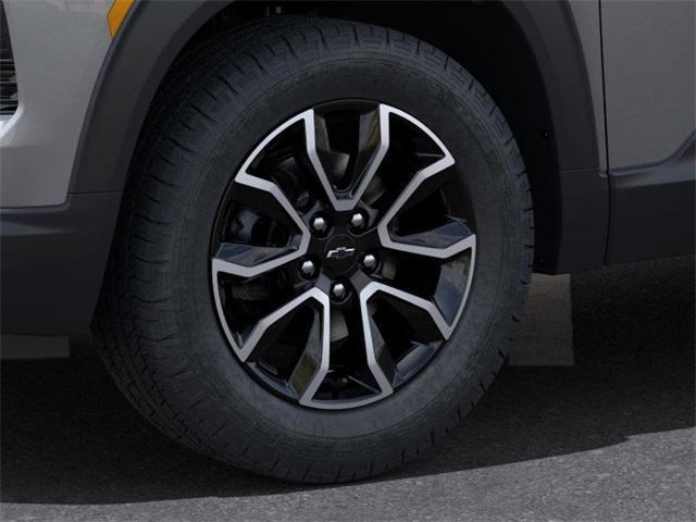 new 2025 Chevrolet TrailBlazer car, priced at $30,700