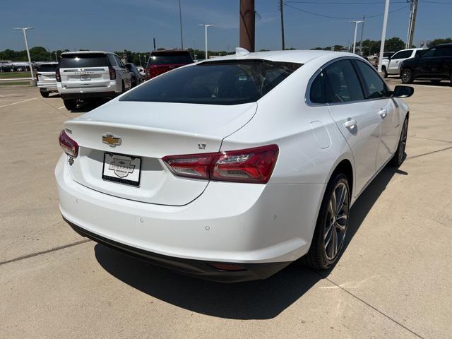 new 2025 Chevrolet Malibu car