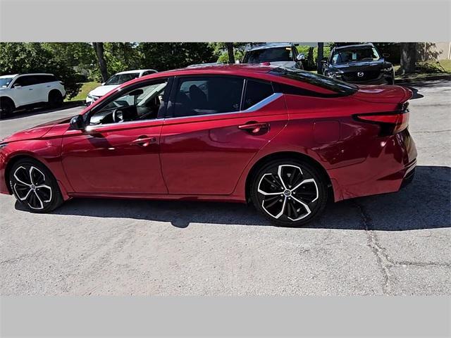 used 2023 Nissan Altima car, priced at $22,491
