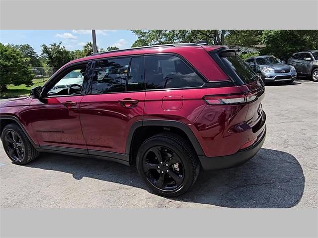 used 2023 Jeep Grand Cherokee car, priced at $29,551