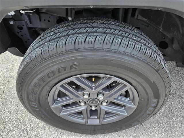 used 2024 Jeep Gladiator car, priced at $38,063