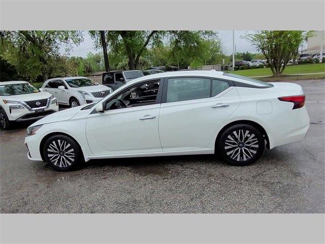 used 2023 Nissan Altima car, priced at $22,910