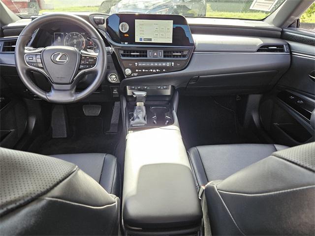 used 2024 Lexus ES 250 car, priced at $37,999