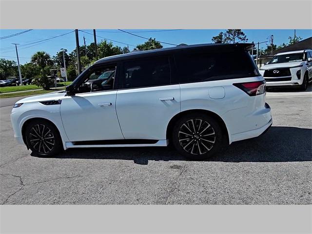 new 2025 INFINITI QX80 car, priced at $105,606