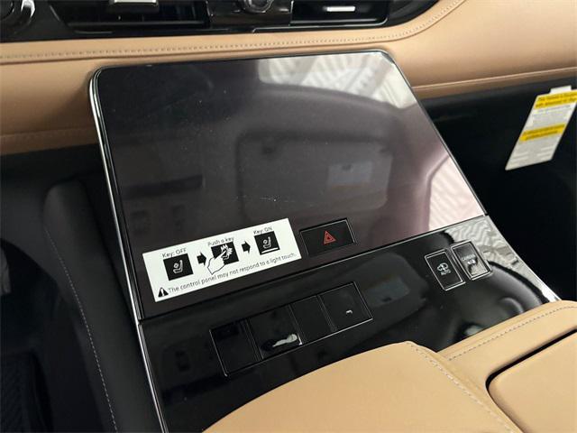 new 2025 INFINITI QX80 car, priced at $104,941