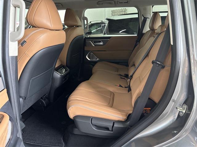 new 2025 INFINITI QX80 car, priced at $104,941