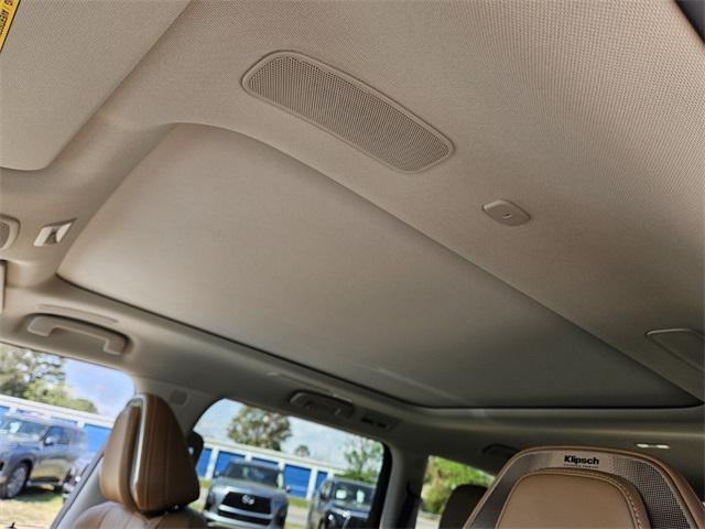 new 2025 INFINITI QX80 car, priced at $97,464