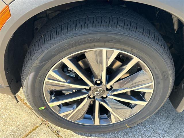 new 2026 INFINITI QX60 car, priced at $59,170