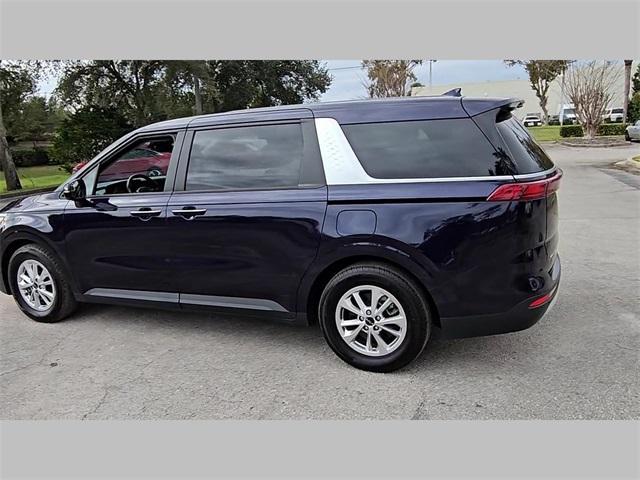 used 2023 Kia Carnival car, priced at $22,388