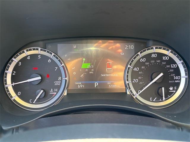 used 2022 Toyota Highlander car, priced at $32,391