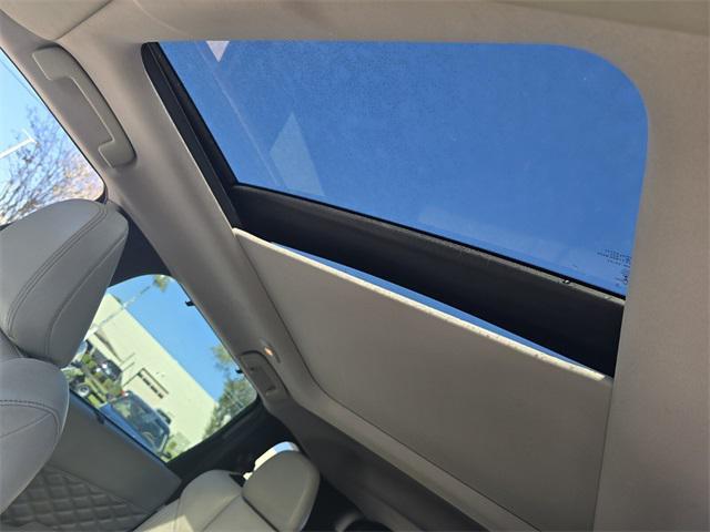 used 2023 Mitsubishi Outlander car, priced at $25,470