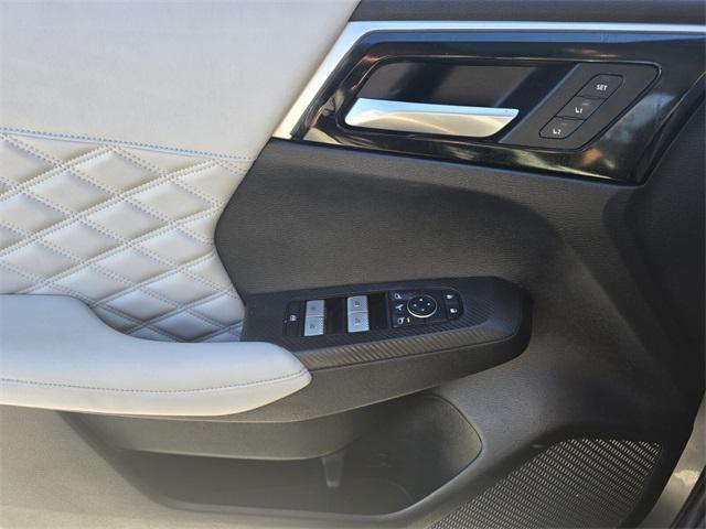 used 2023 Mitsubishi Outlander car, priced at $25,470