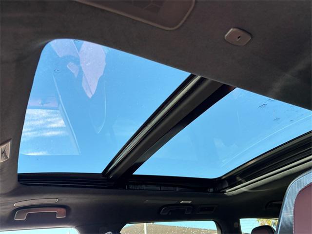 new 2026 INFINITI QX80 car, priced at $109,655