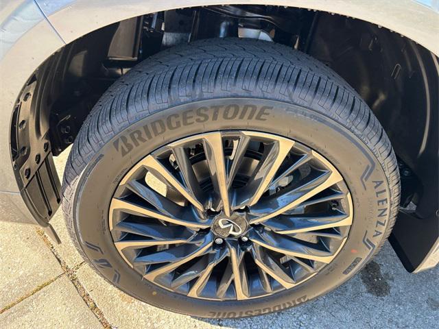 new 2026 INFINITI QX80 car, priced at $109,655