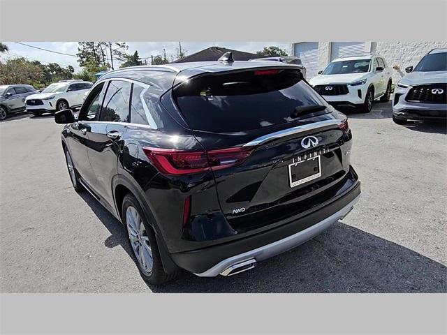 new 2025 INFINITI QX50 car, priced at $46,318