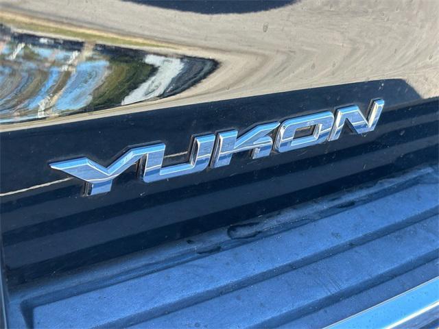 used 2018 GMC Yukon car, priced at $23,818