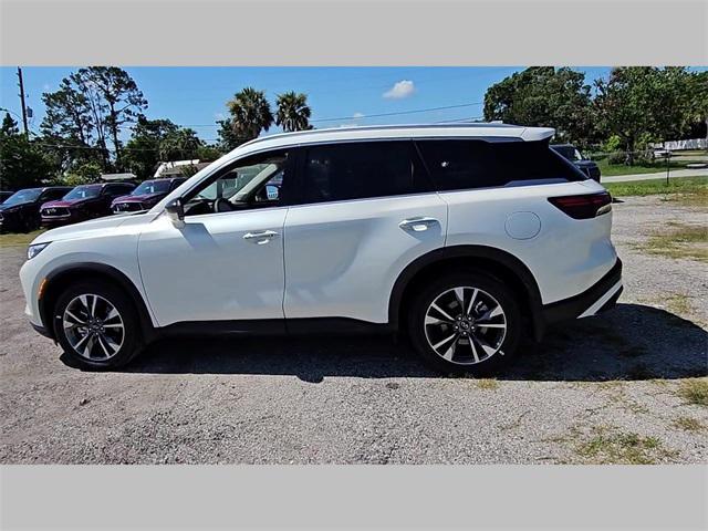 new 2025 INFINITI QX60 car, priced at $58,674