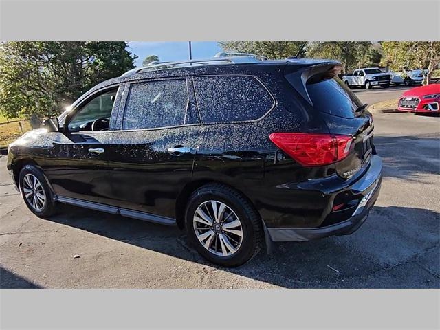 used 2017 Nissan Pathfinder car, priced at $12,419