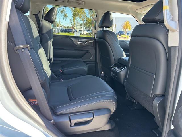 new 2026 INFINITI QX80 car, priced at $80,700