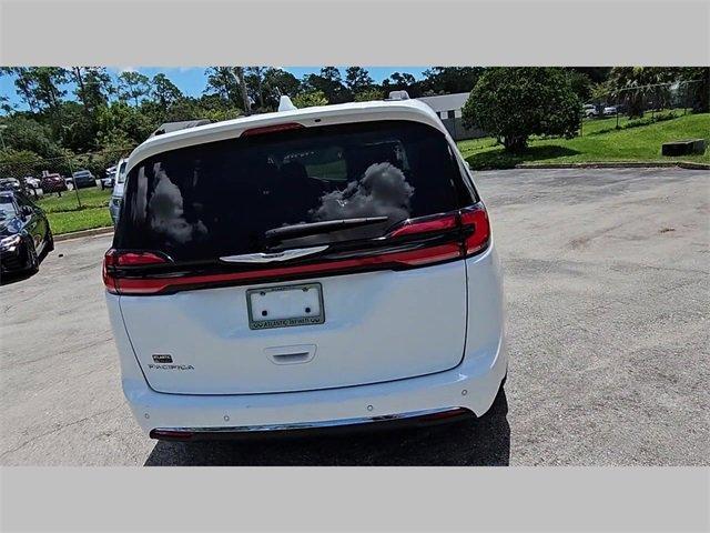 used 2022 Chrysler Pacifica car, priced at $22,184