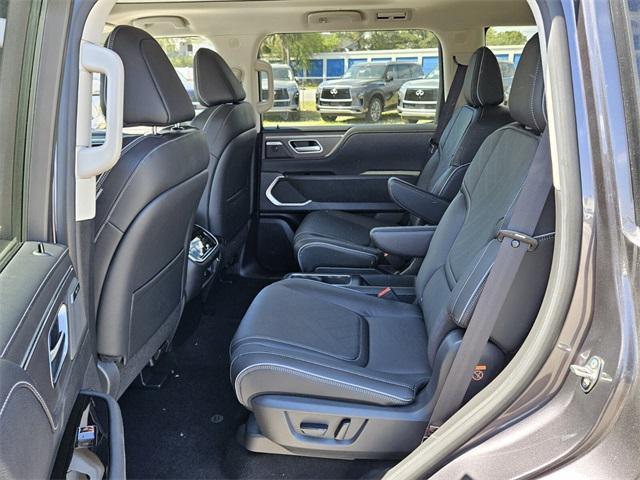 new 2025 INFINITI QX80 car, priced at $92,121