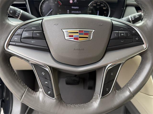 used 2020 Cadillac XT5 car, priced at $18,994