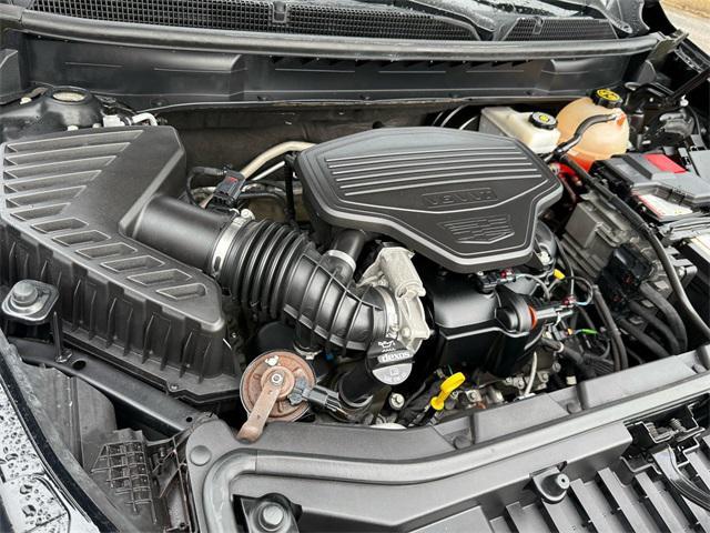 used 2020 Cadillac XT5 car, priced at $18,994