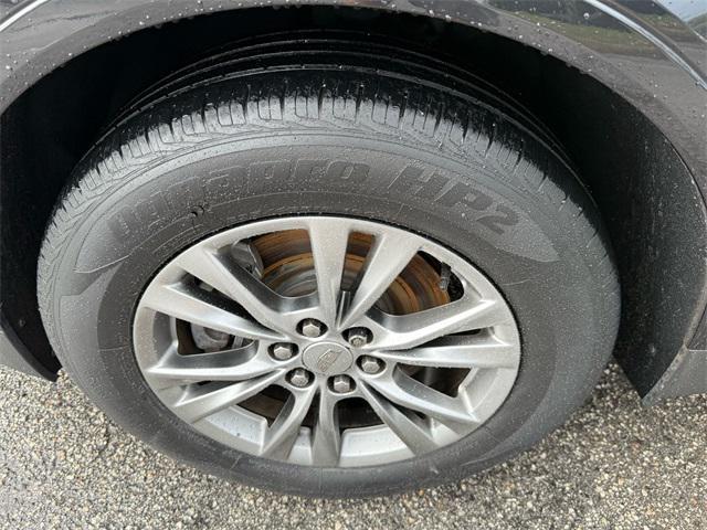 used 2020 Cadillac XT5 car, priced at $18,994