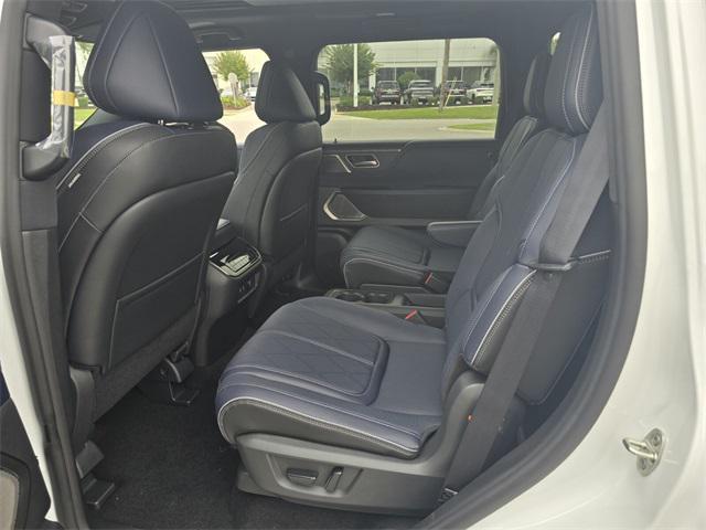 new 2026 INFINITI QX80 car, priced at $106,525