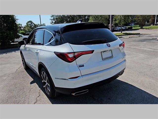 used 2022 Acura MDX car, priced at $38,388