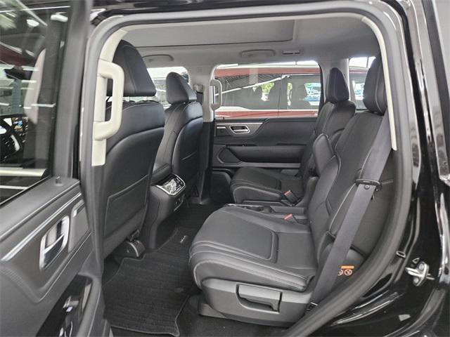 new 2025 INFINITI QX80 car, priced at $81,147