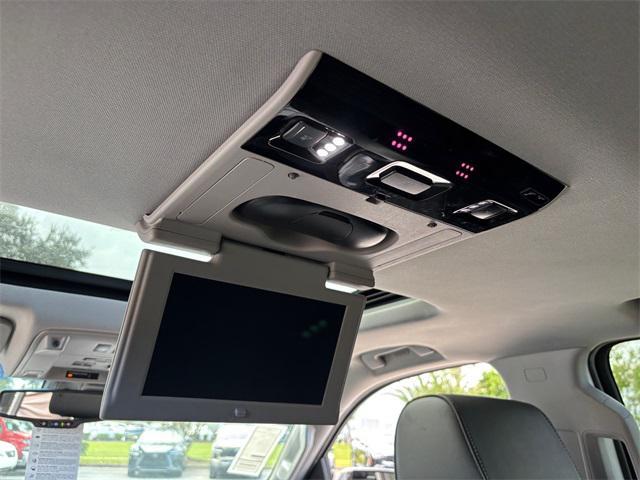 used 2019 GMC Yukon car, priced at $34,272