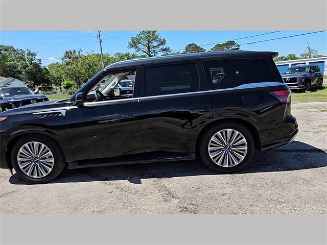 new 2025 INFINITI QX80 car, priced at $90,332