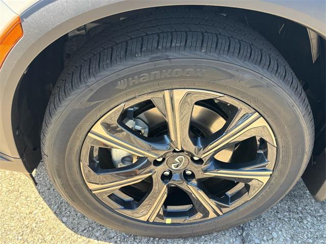 new 2026 INFINITI QX60 car, priced at $71,725