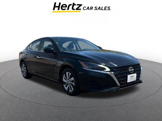 used 2023 Nissan Altima car, priced at $19,061