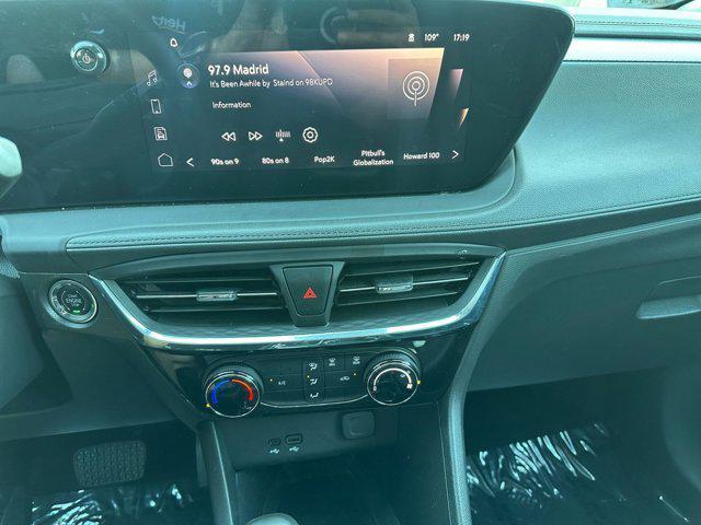 used 2024 Buick Encore GX car, priced at $23,798