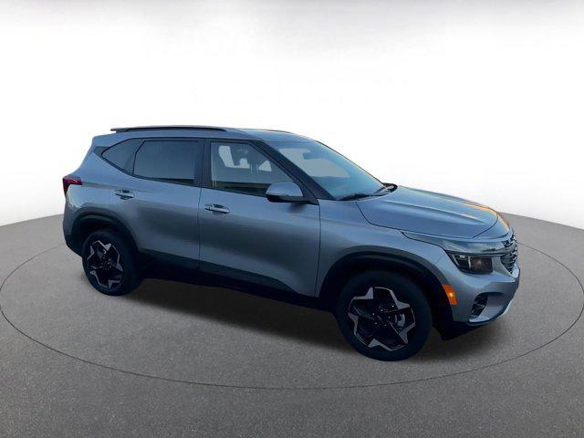 used 2025 Kia Seltos car, priced at $21,523