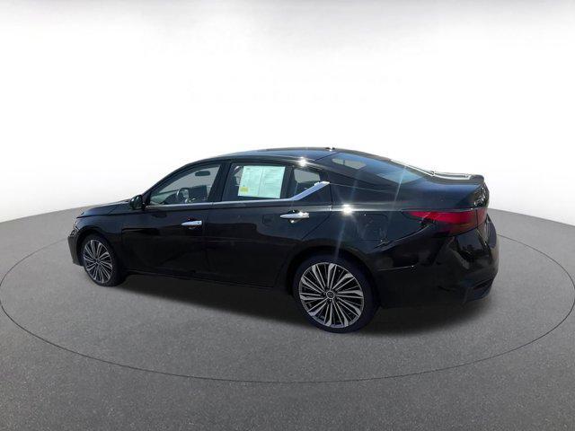 used 2024 Nissan Altima car, priced at $25,467