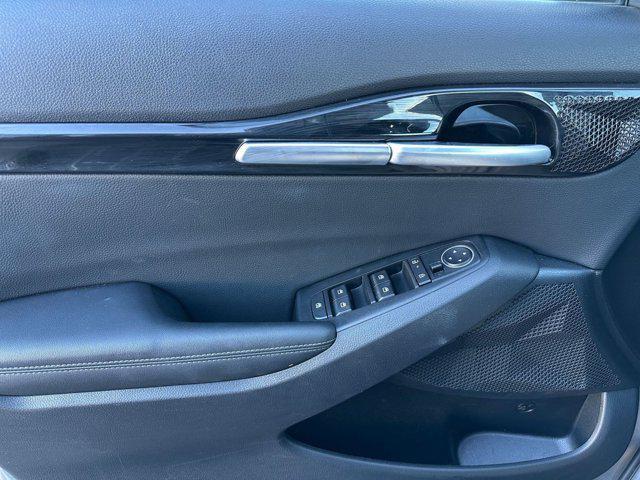 used 2025 Kia Seltos car, priced at $21,432